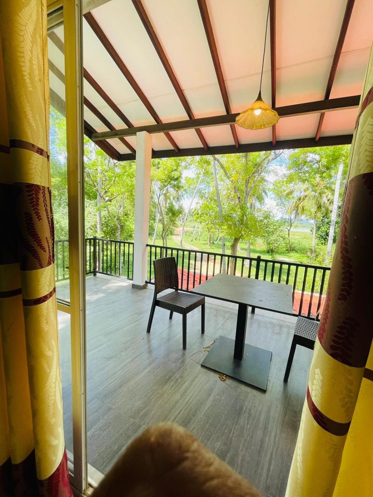 Water Bird's & Yala Safari Homestay Tissamaharama